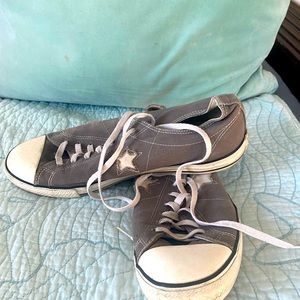 Gray Converse